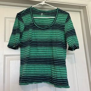 Tommy Hilfiger 3/4 sleeve shirt gold button accents navy and green Size large